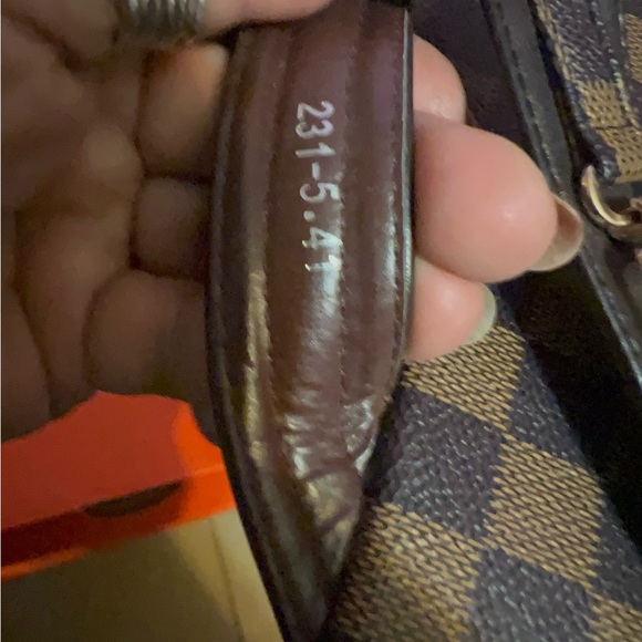 Louis Vuitton Brown Checkered Sandals - Picture 11 of 16